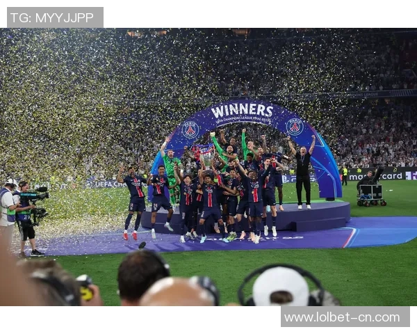 德甲精彩对决马竞与巴黎圣日耳曼战成平局帽子戏法引发全场热潮